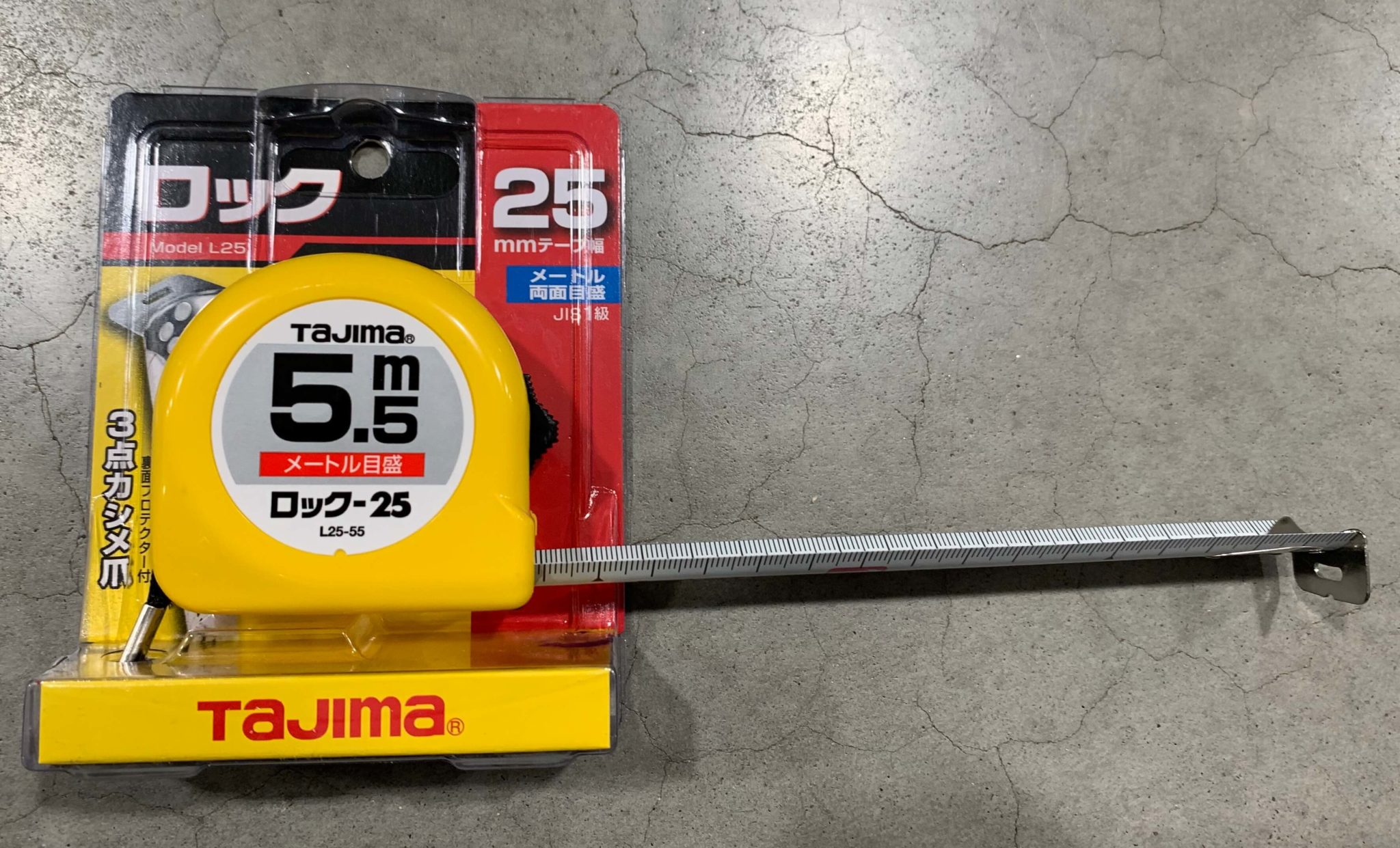 Zロック-25 5.5m 尺相当目盛付 ZL25-55SCB＜TJMデザイン＞ 92％以上節約 計測工具